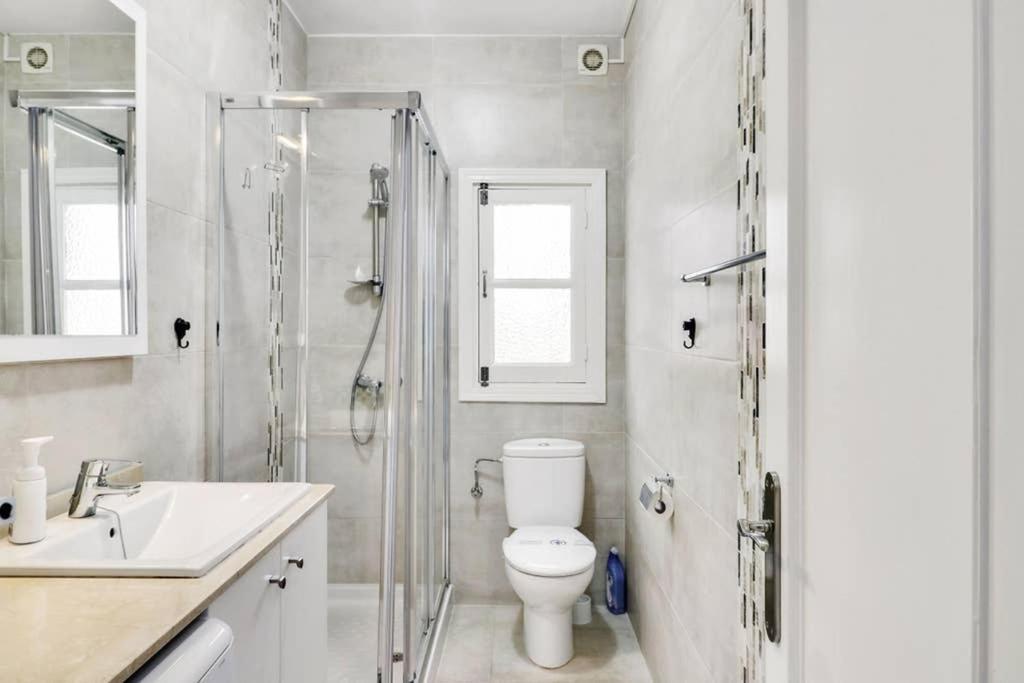 Capistrano Village, 1 Bedroom + Free Wi-Fi 네르하 외부 사진